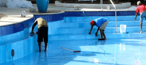 pool cleaning dubai